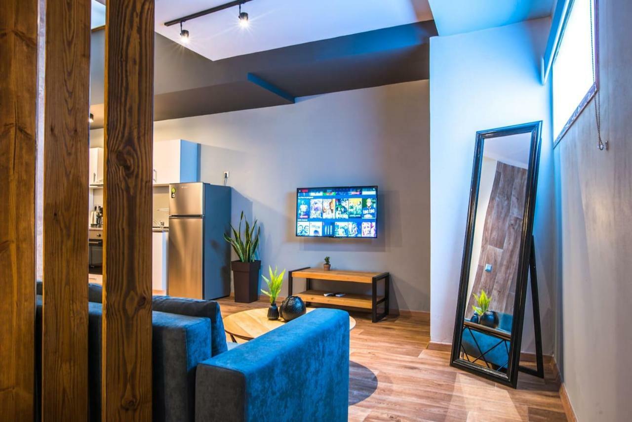 Noho Boutique , Premium Living Dikeou 8 Apartment Athena Bagian luar foto