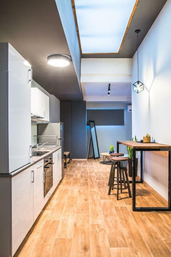 Noho Boutique , Premium Living Dikeou 8 Apartment Athena Bagian luar foto